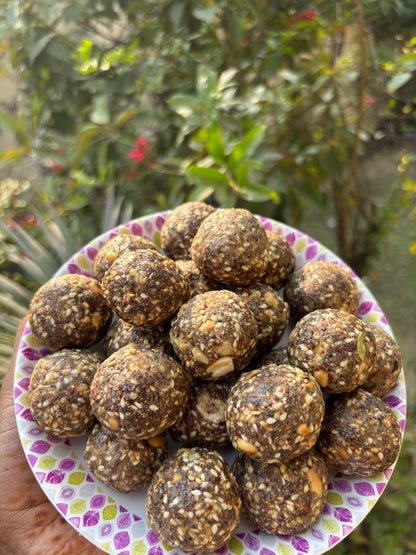 Ragi Ladoo