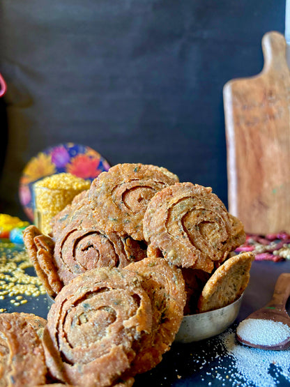 Moong Chakli